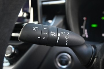 https://dvg-vehicle-assets.s3.amazonaws.com/U16886/a2l075w8jf7mas2uqhp7f8nul.jpg