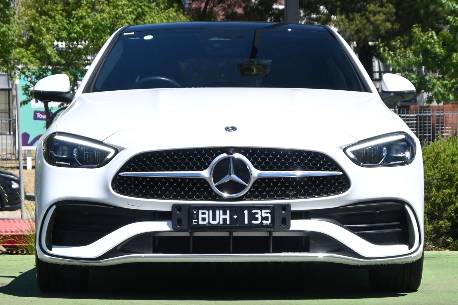 Mercedes Benz C-class image 2