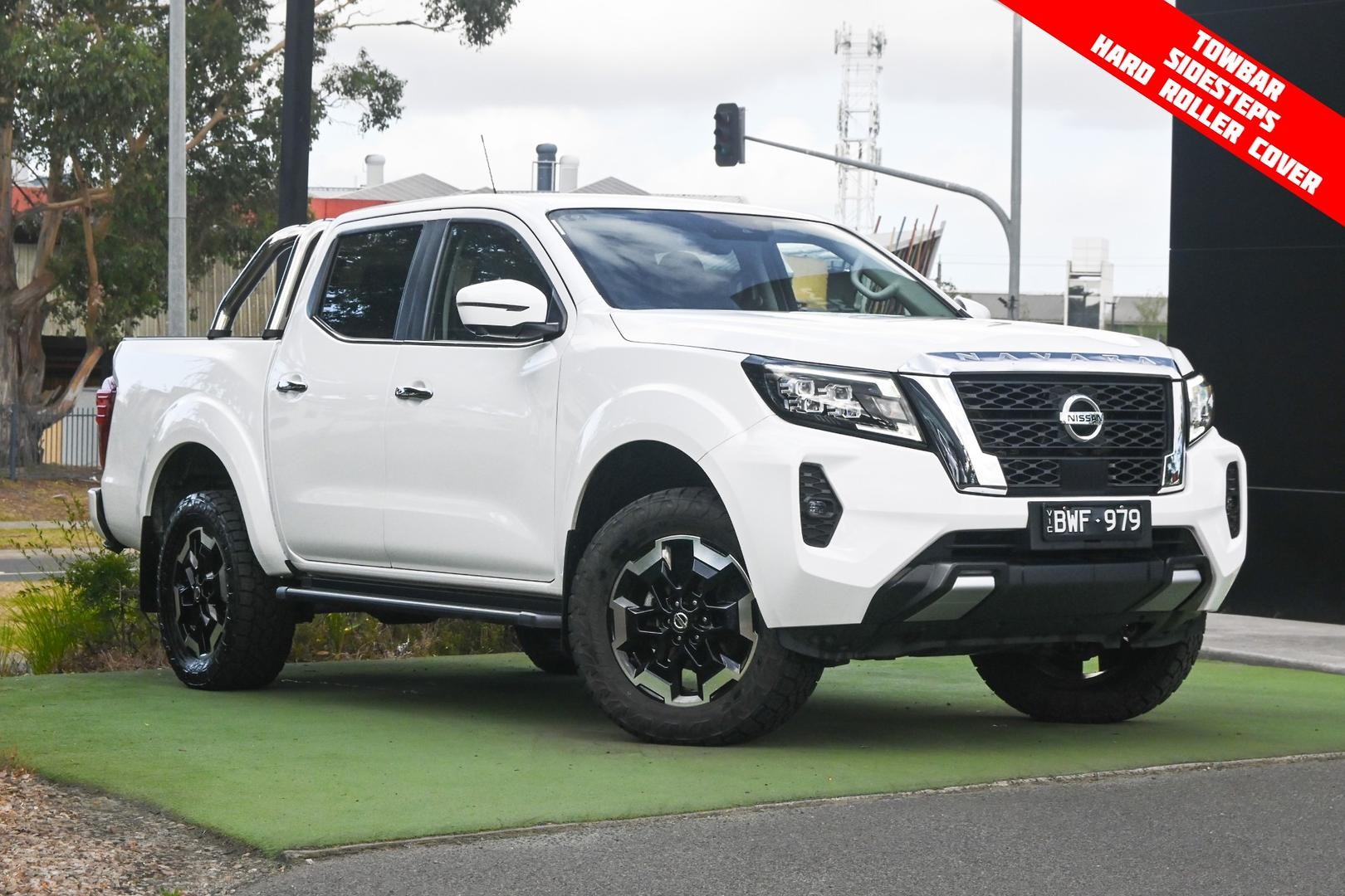 Nissan Navara image 1