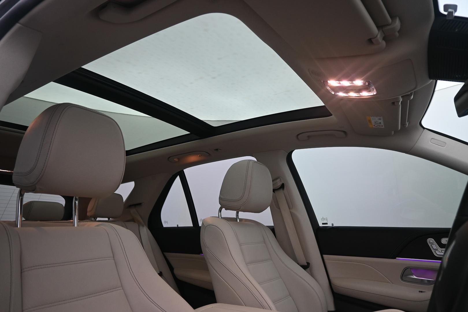 Mercedes Benz Gle-class image 4