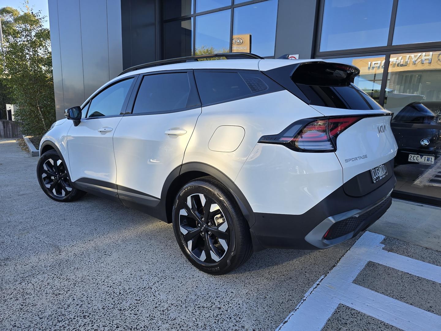 Kia Sportage image 2