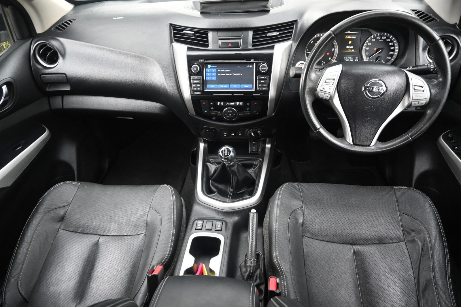 Nissan Navara image 3