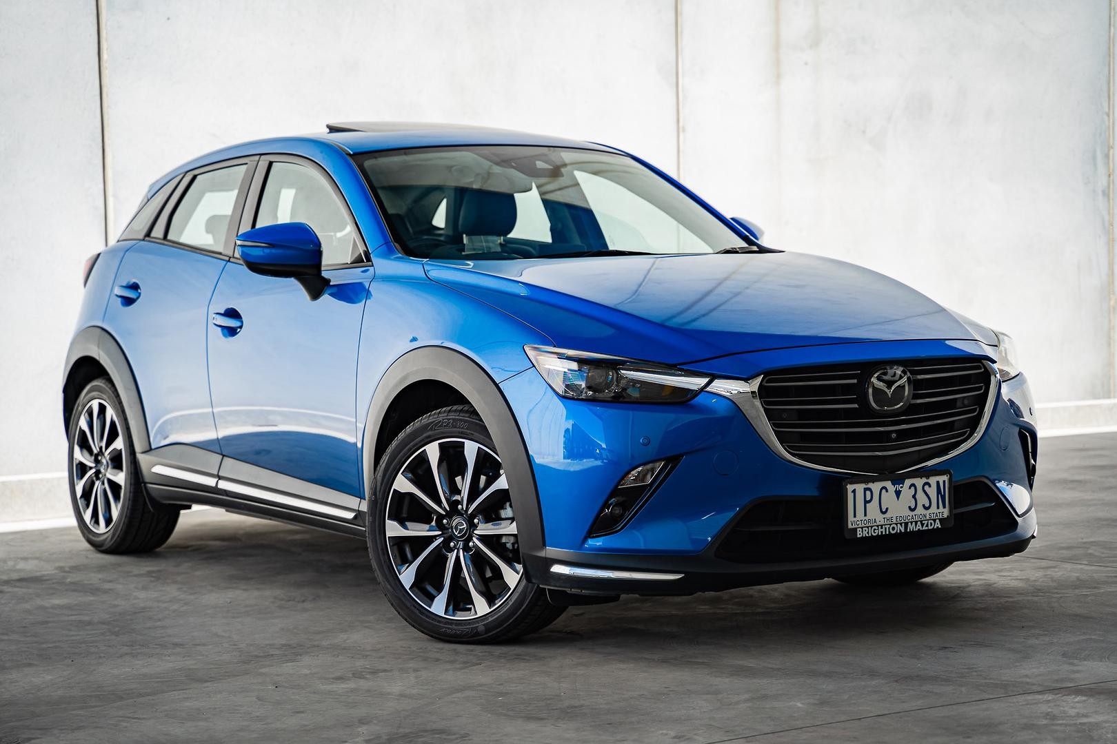 Mazda Cx-3 image 1