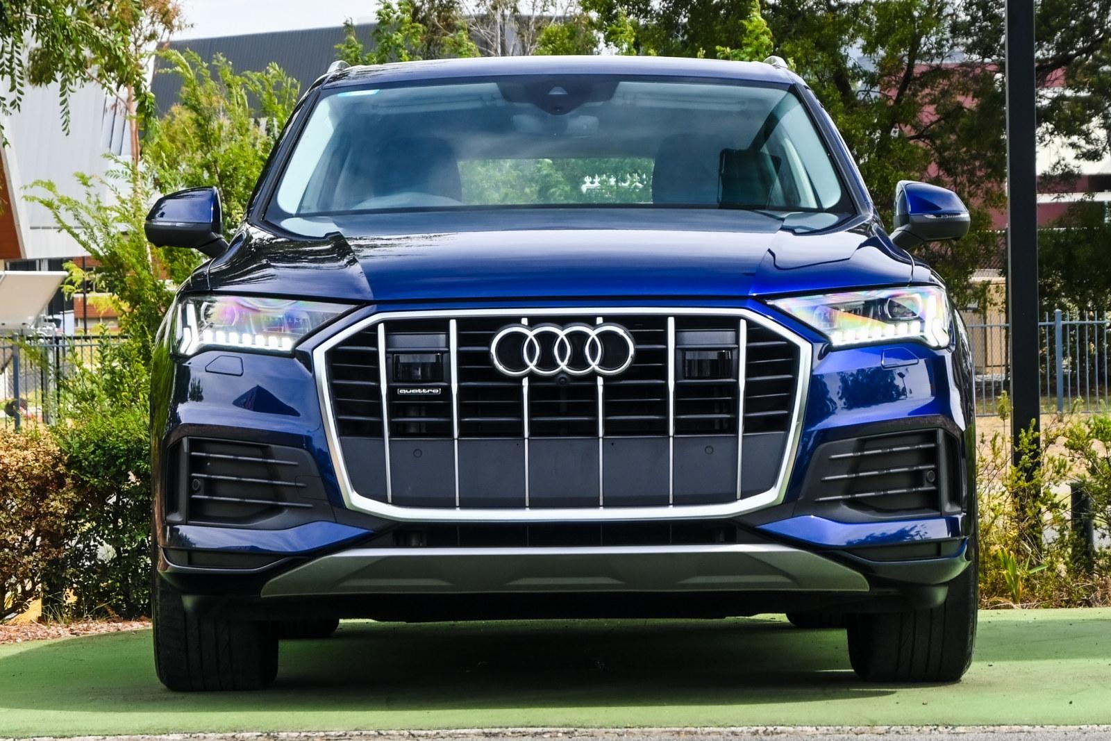 Audi Q7 image 2