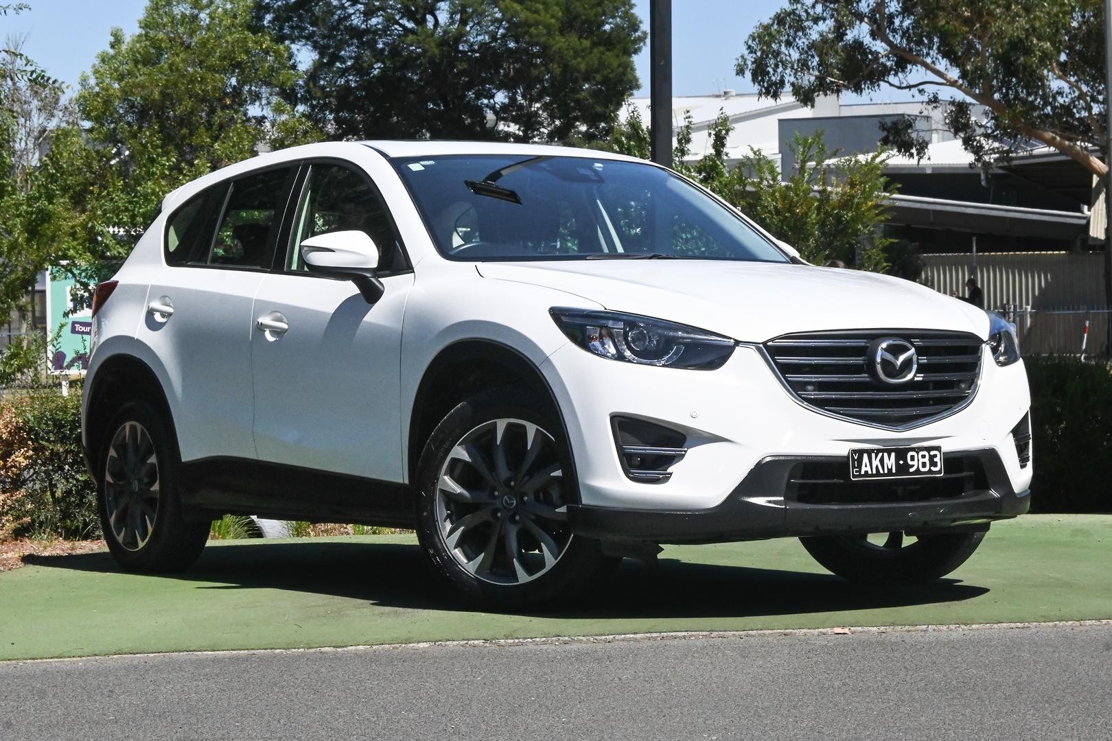 Mazda Cx-5 image 1