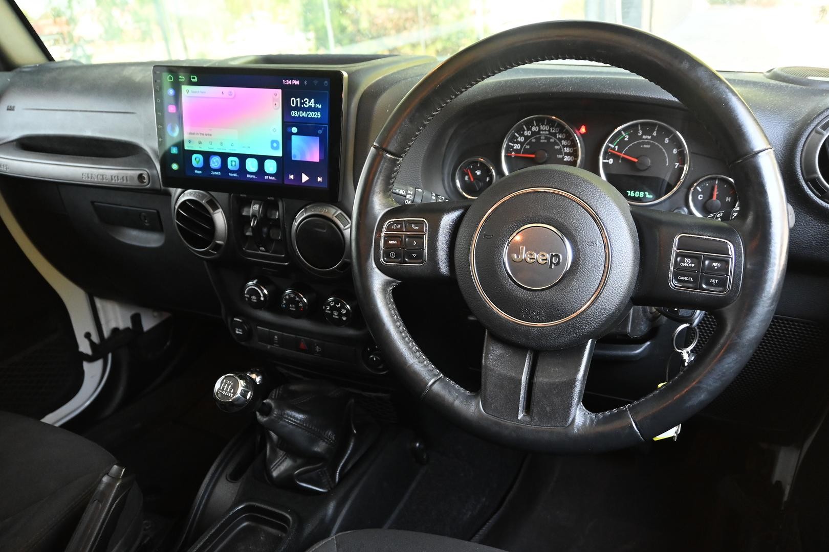 Jeep Wrangler image 3