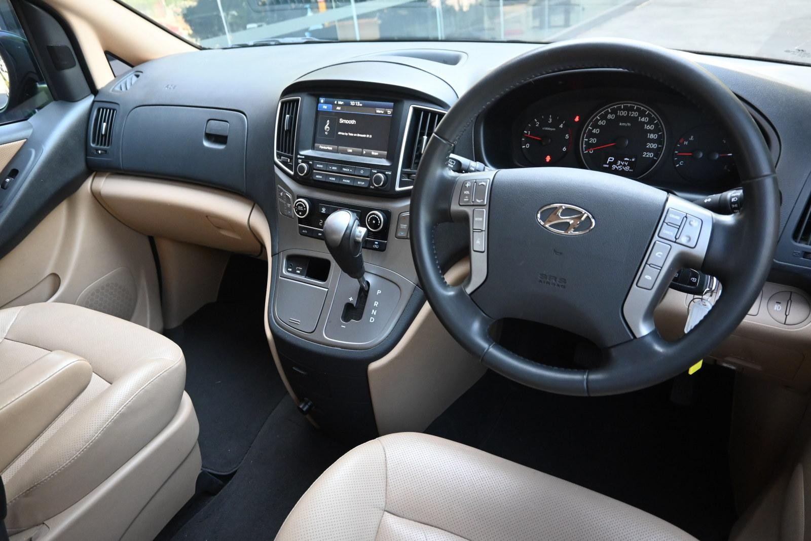 Hyundai Imax image 3