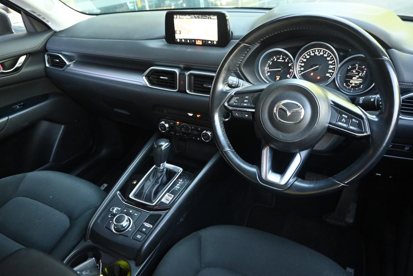 Mazda Cx-5 image 3