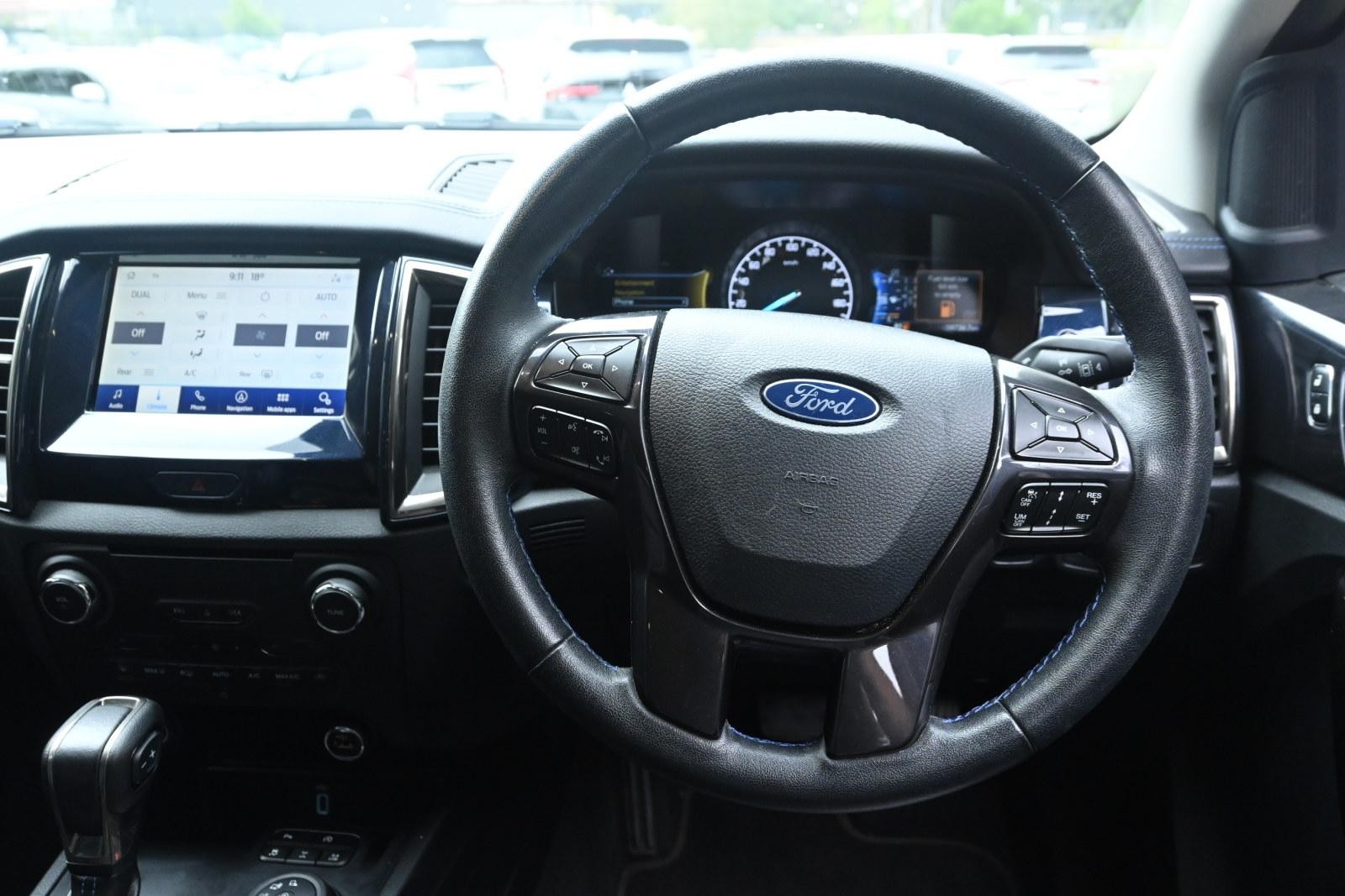 Ford Everest image 4