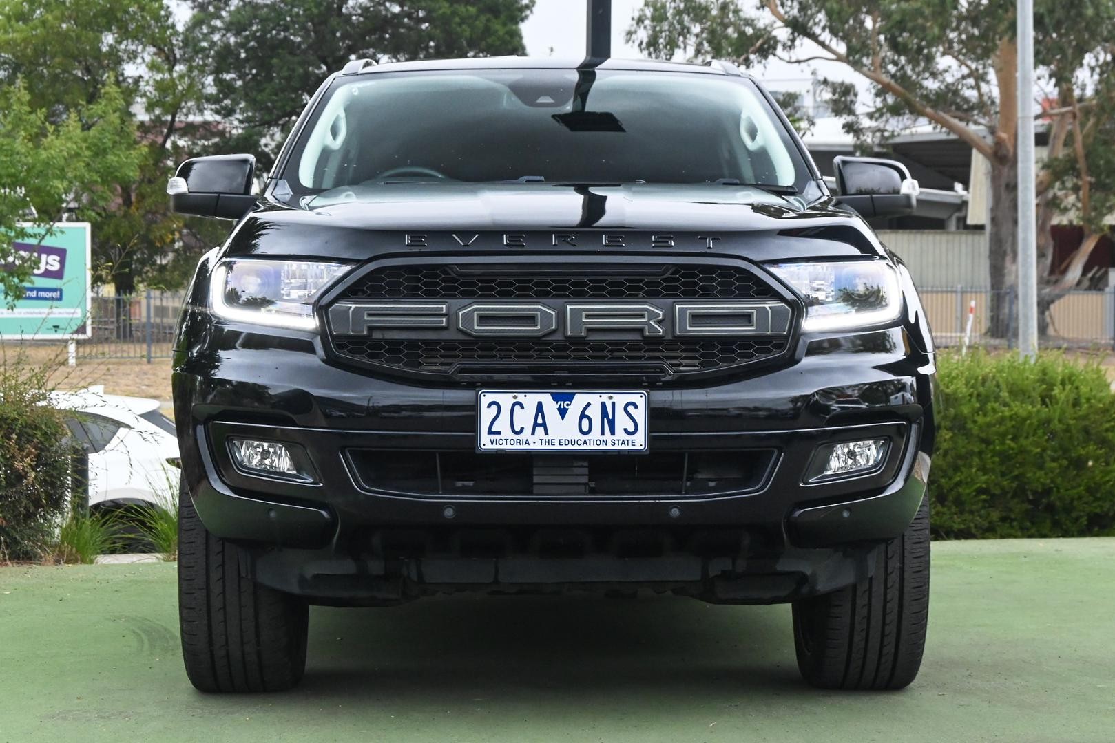 Ford Everest image 2