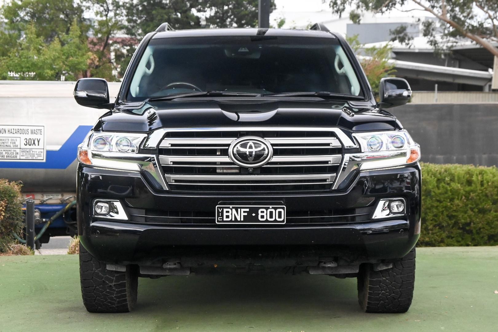 Toyota Landcruiser image 2