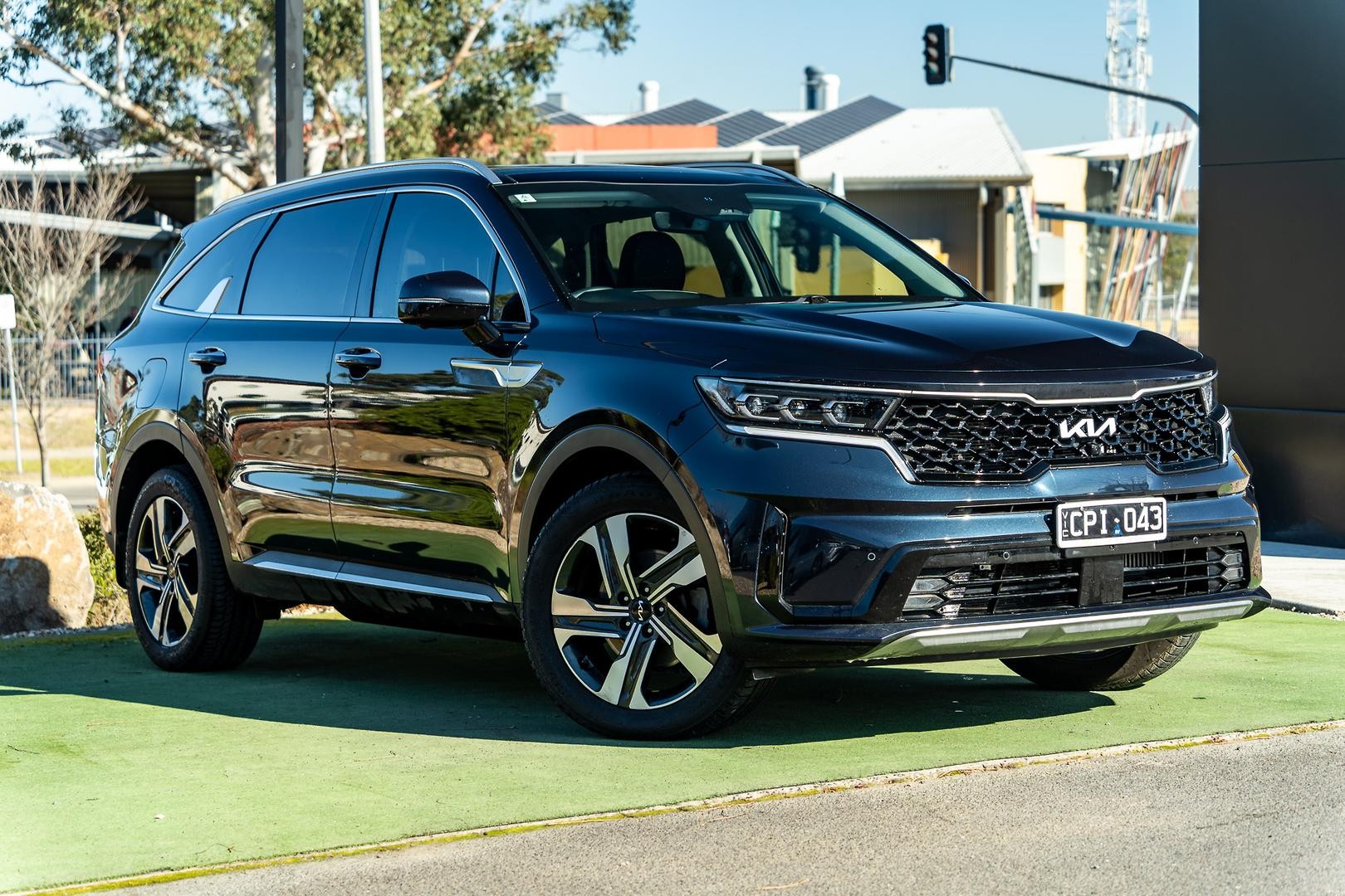 Kia Sorento image 1