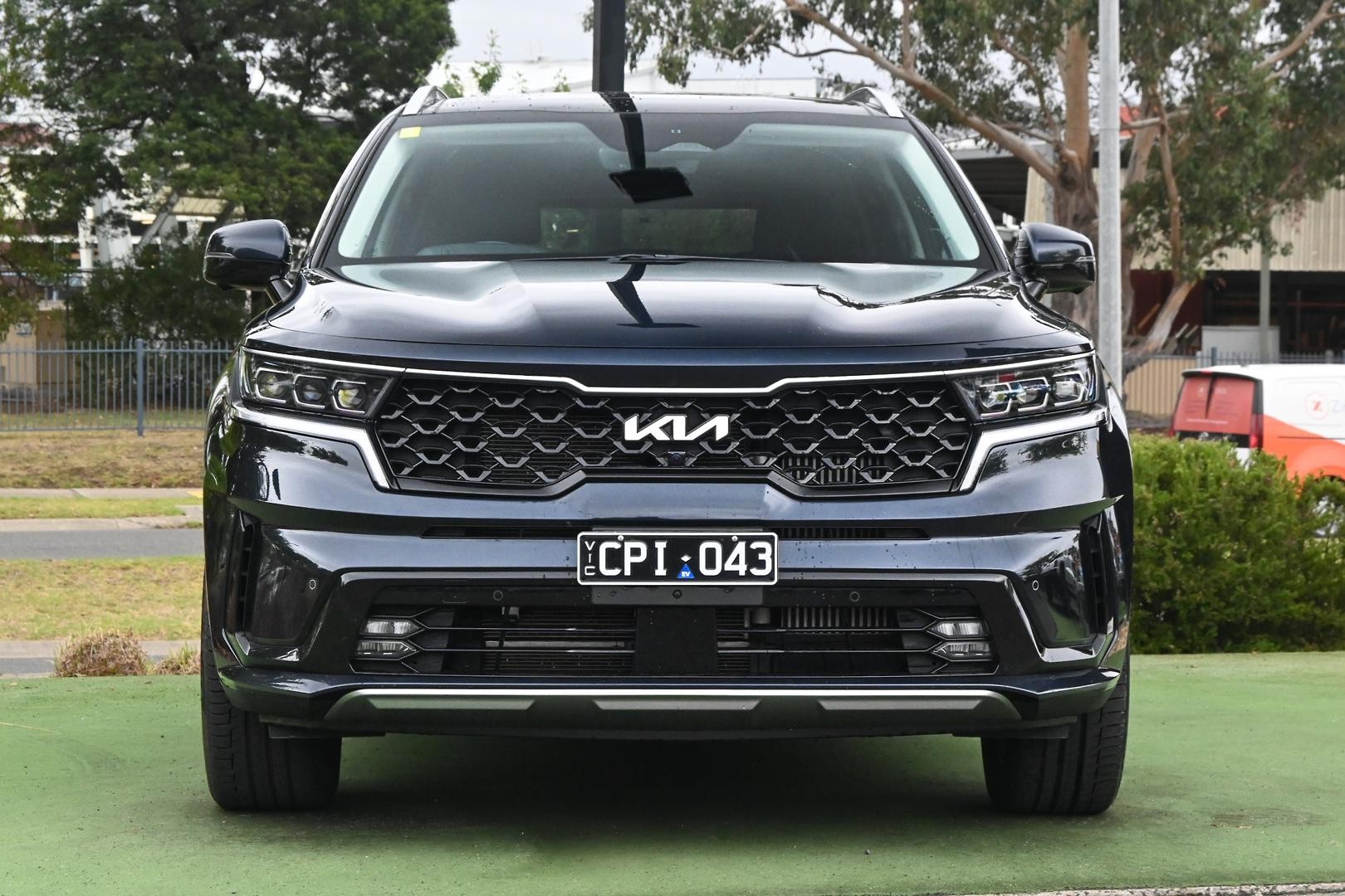 Kia Sorento image 2
