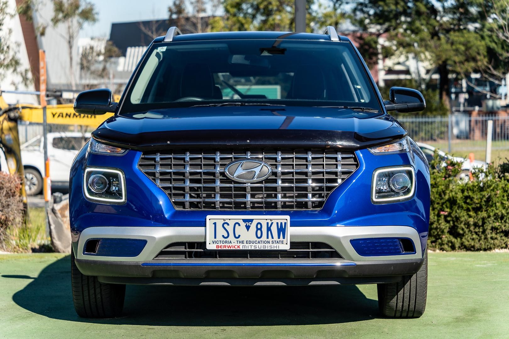 Hyundai Venue image 2