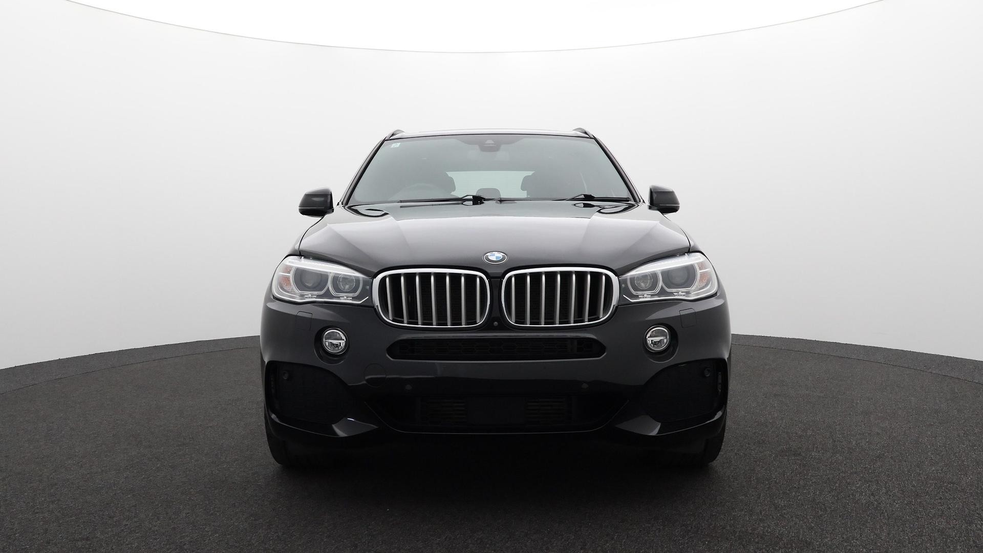 BMW X5 image 2