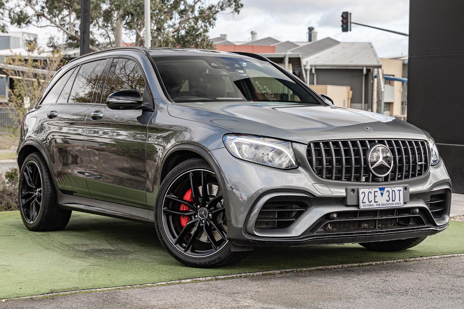 Mercedes Benz Glc-class image 2