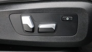 https://dvg-vehicle-assets.s3.amazonaws.com/U17285/1kb31pj5fvn3urz1gen771tc2.jpg
