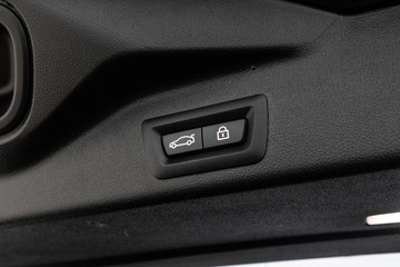 https://dvg-vehicle-assets.s3.amazonaws.com/U17285/496x44t54tz6twpe4pvkhq6ik.jpg
