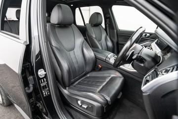 https://dvg-vehicle-assets.s3.amazonaws.com/U17285/50i4nlpg9fvblft127qeougfu.jpg