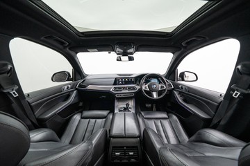 https://dvg-vehicle-assets.s3.amazonaws.com/U17285/8xkodr0oe6l5asba4hm5hk3hz.jpg