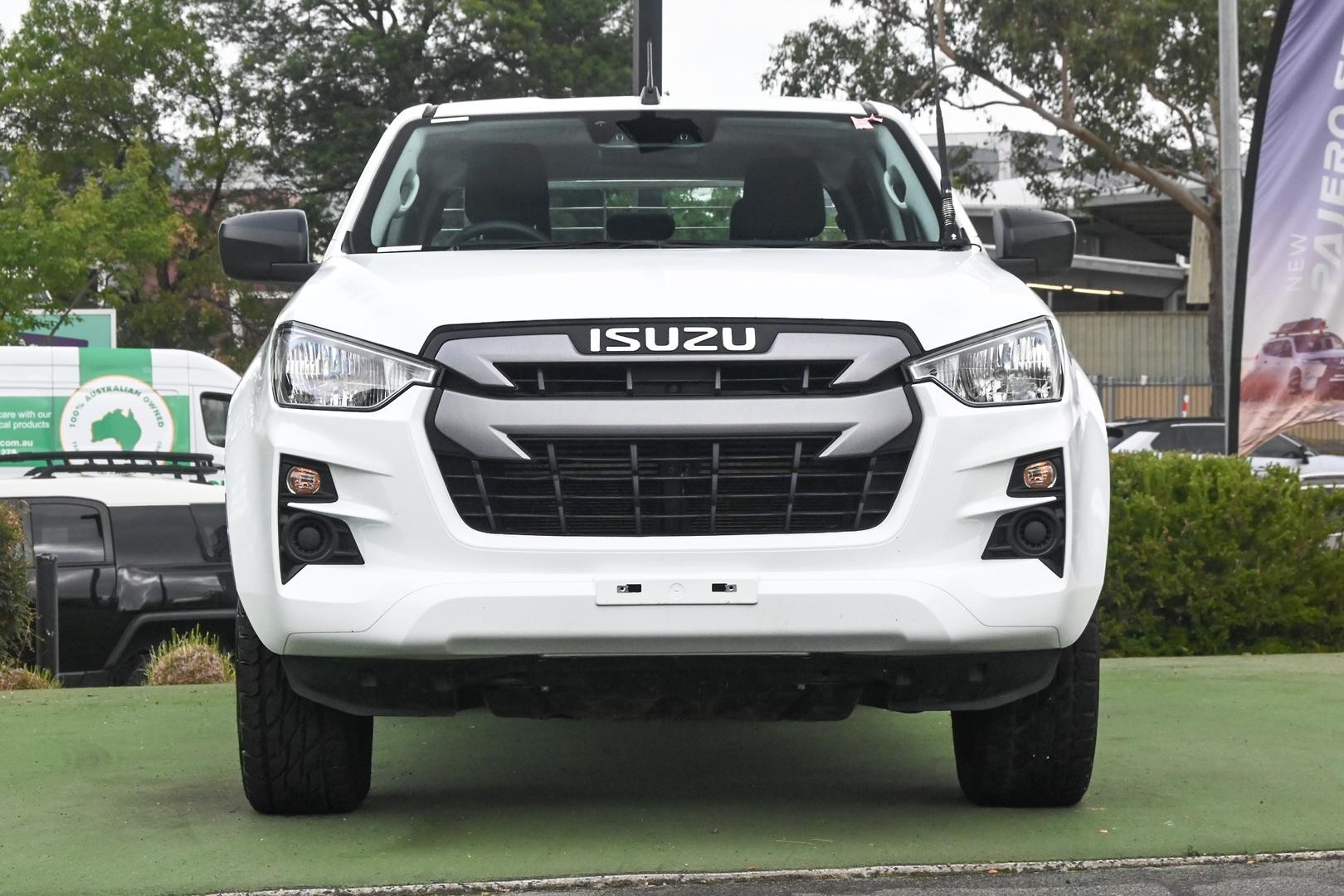 Isuzu D-max image 2