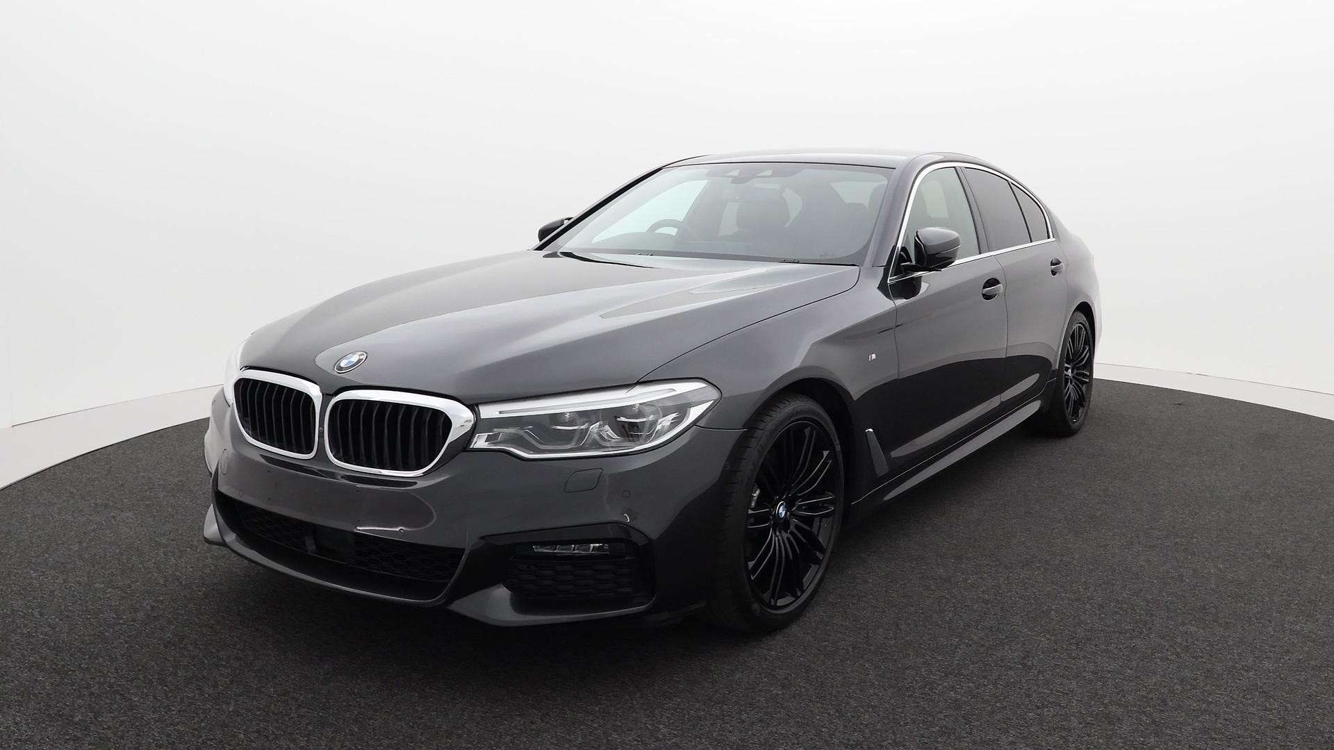 BMW 5 Series image 1