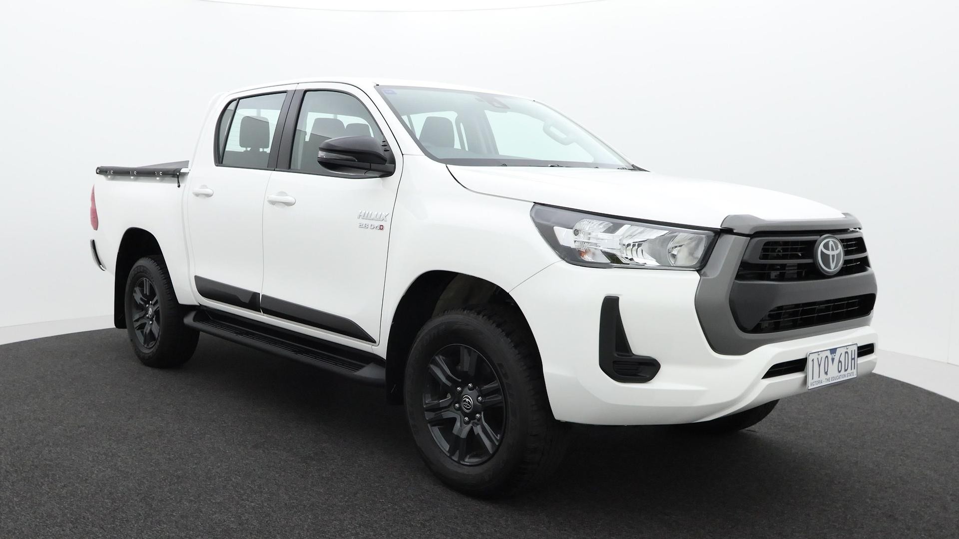 Toyota Hilux image 3