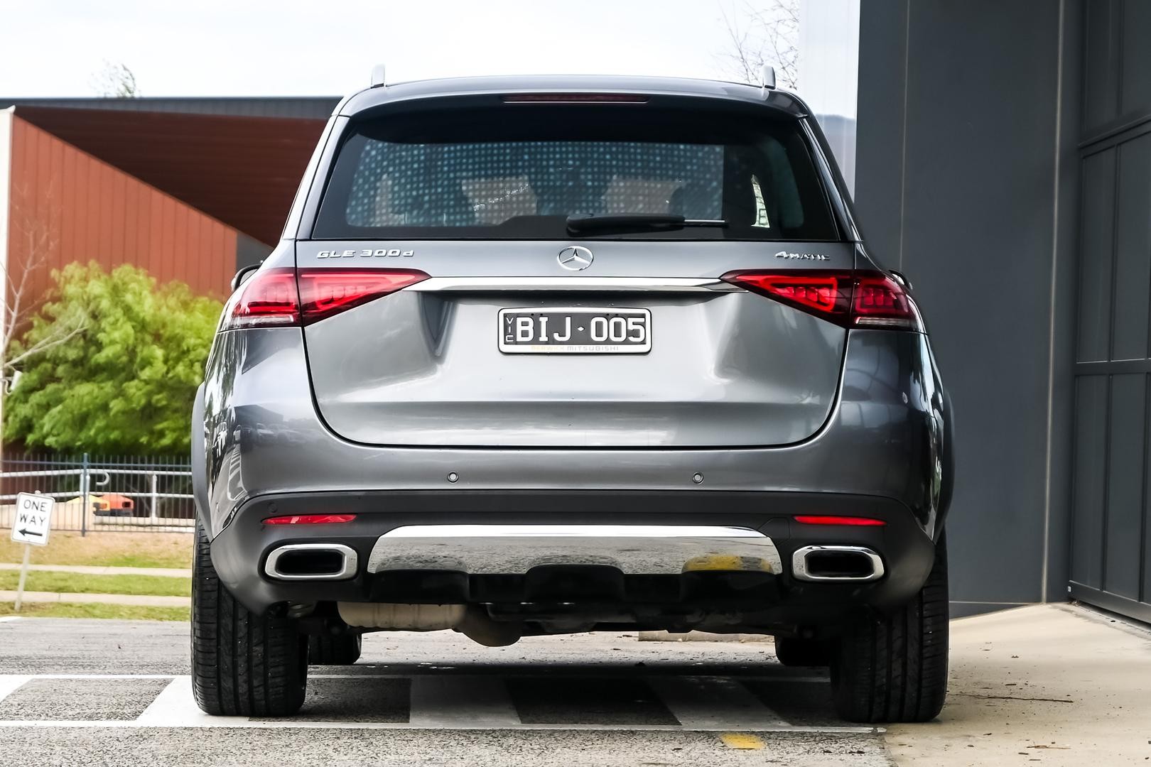 Mercedes Benz Gle-class image 3