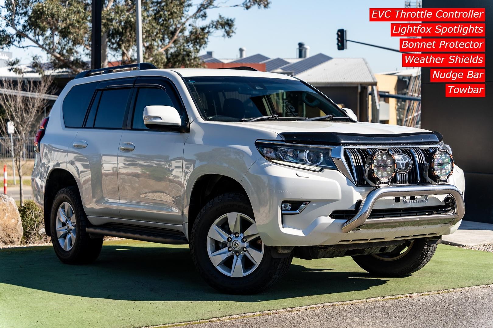 Toyota Landcruiser Prado image 1