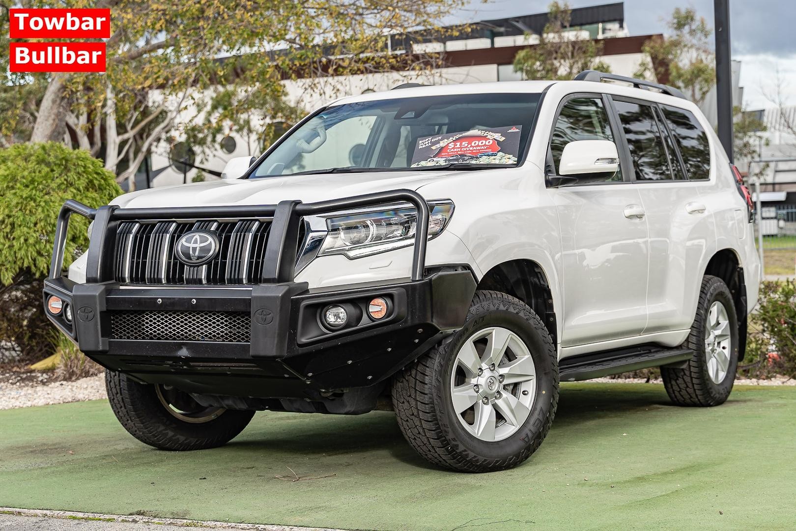 Toyota Landcruiser Prado image 1