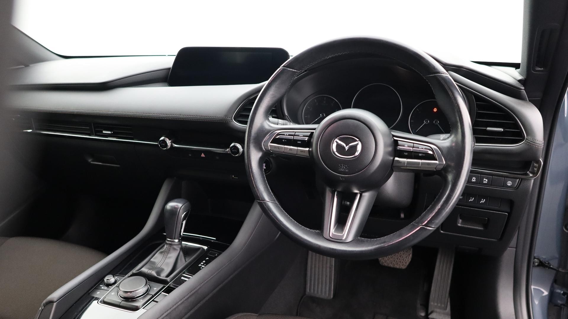 Mazda 3 image 4
