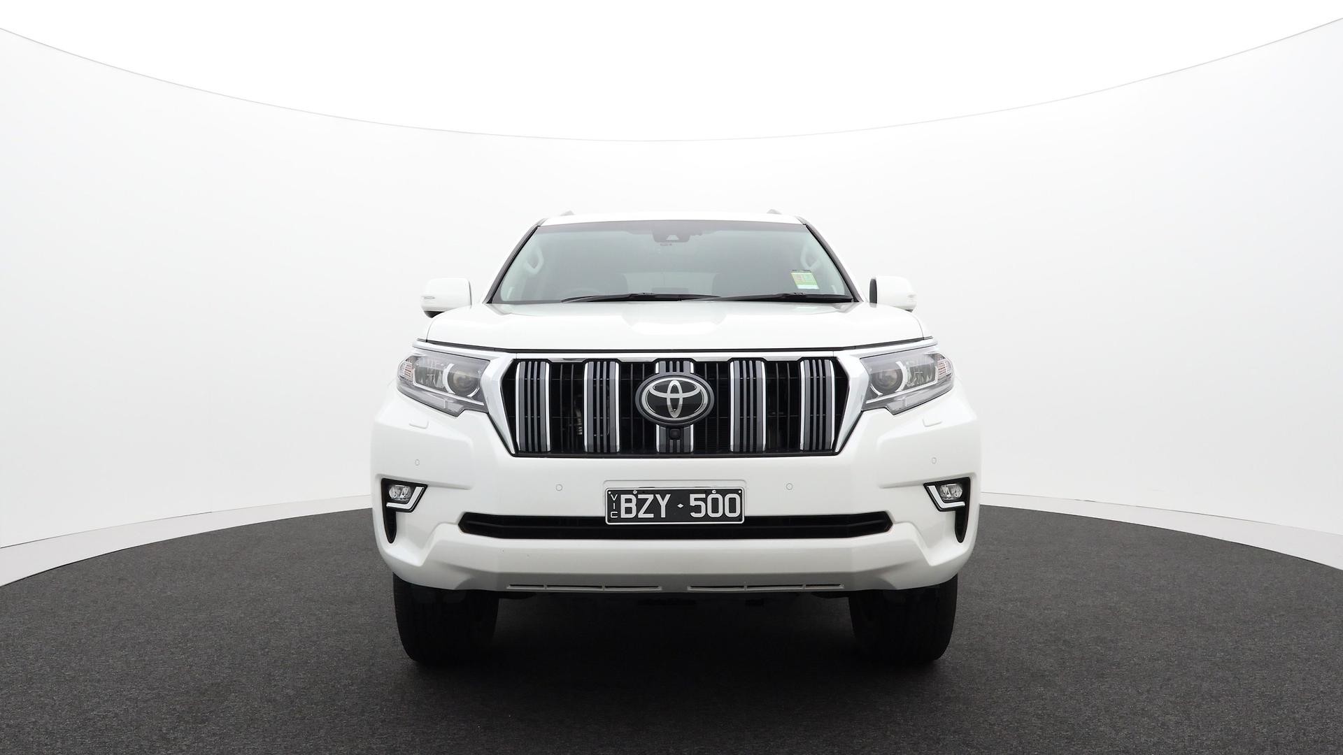 Toyota Landcruiser Prado image 2