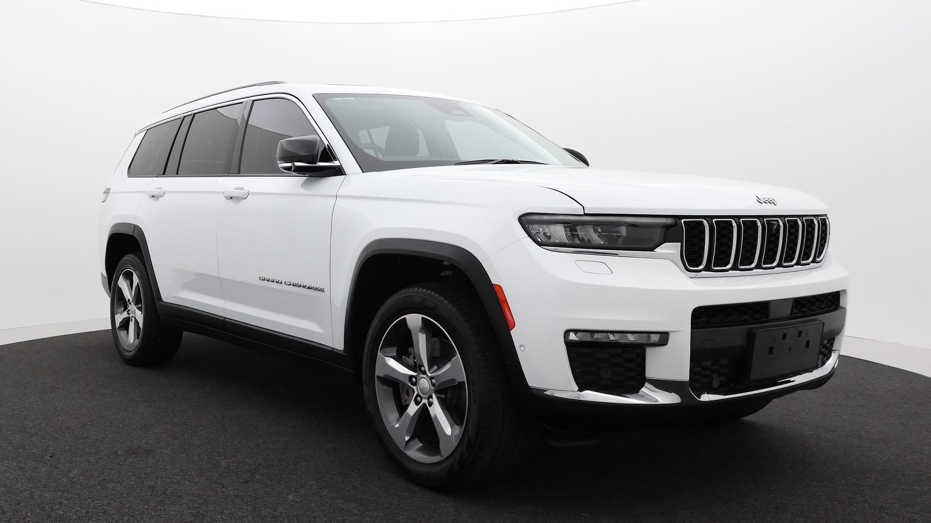 Jeep Grand Cherokee image 3