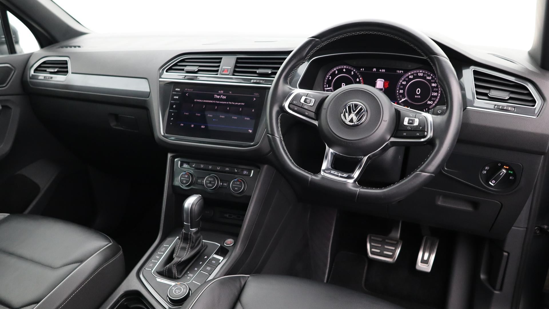 Volkswagen Tiguan image 4