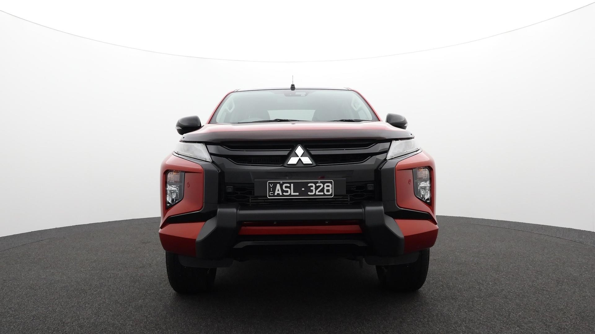 Mitsubishi Triton image 2