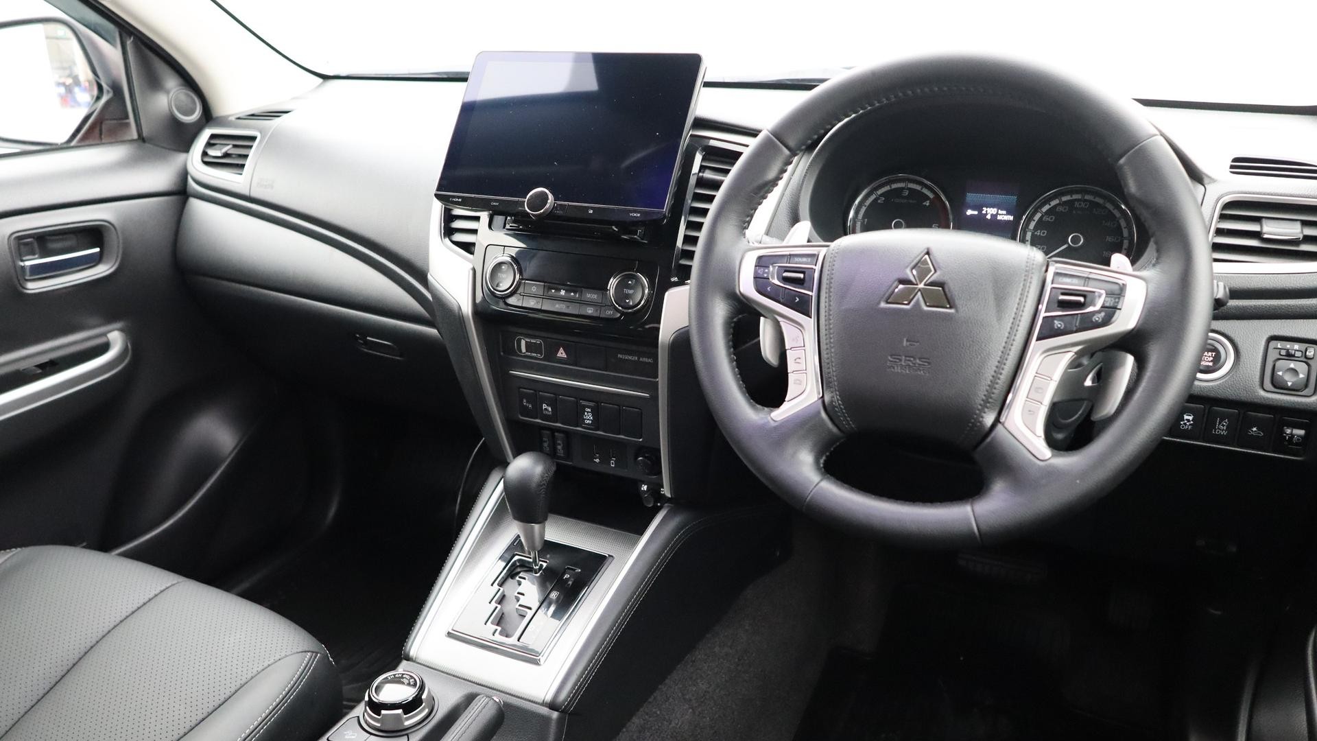 Mitsubishi Triton image 4