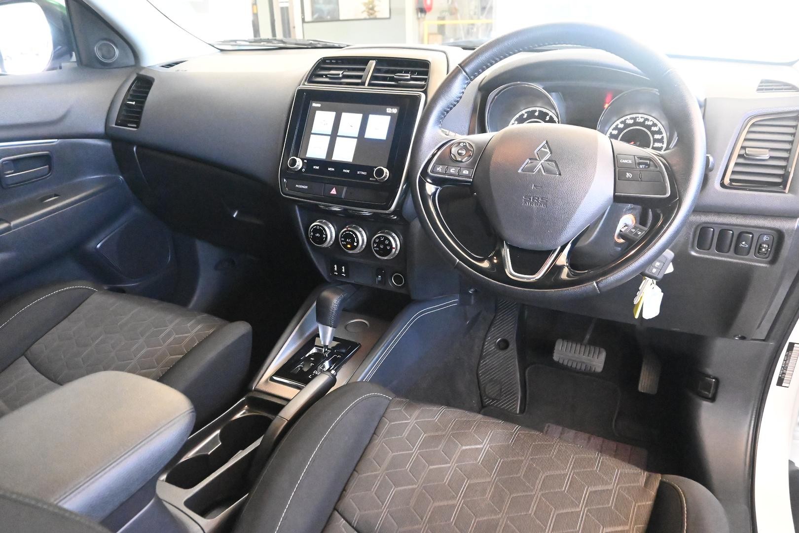 Mitsubishi Asx image 4