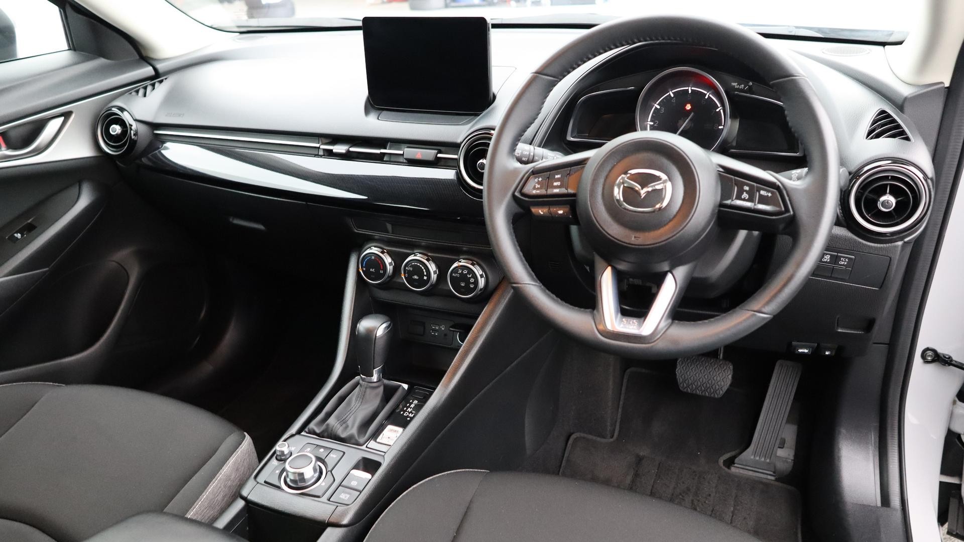 Mazda Cx-3 image 4