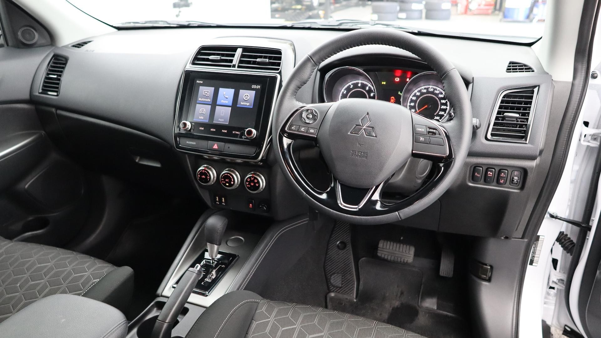 Mitsubishi Asx image 4