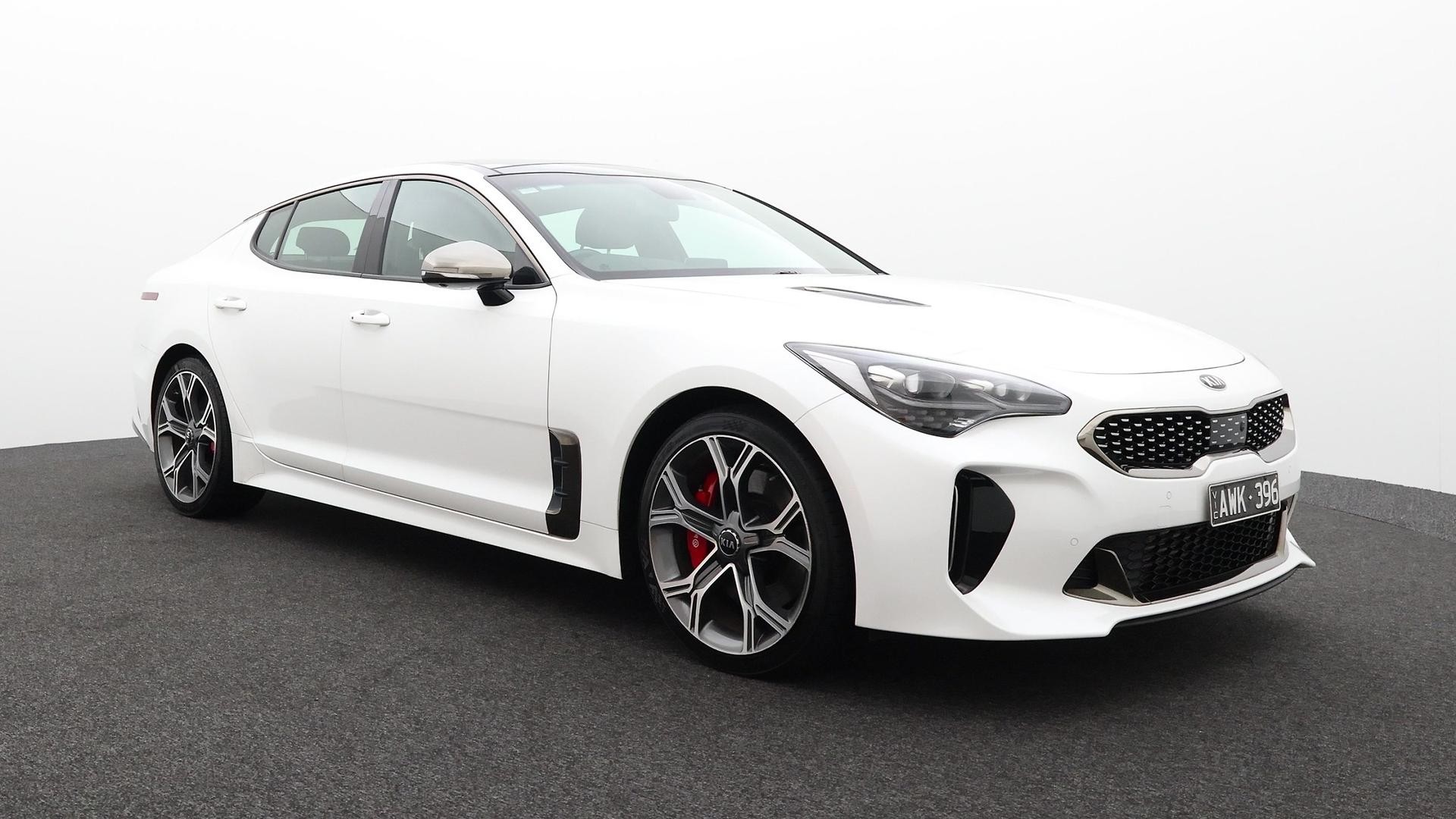 Kia Stinger image 3