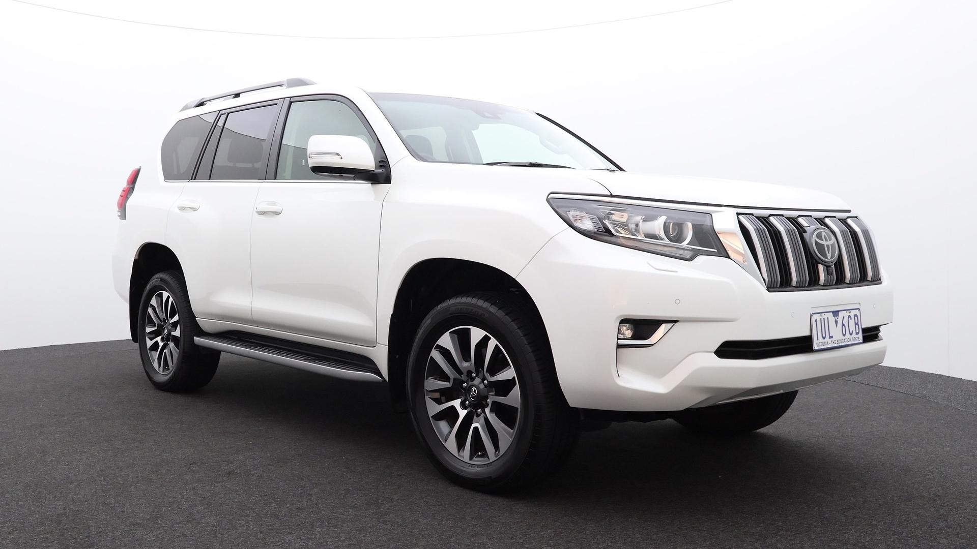 Toyota Landcruiser Prado image 3