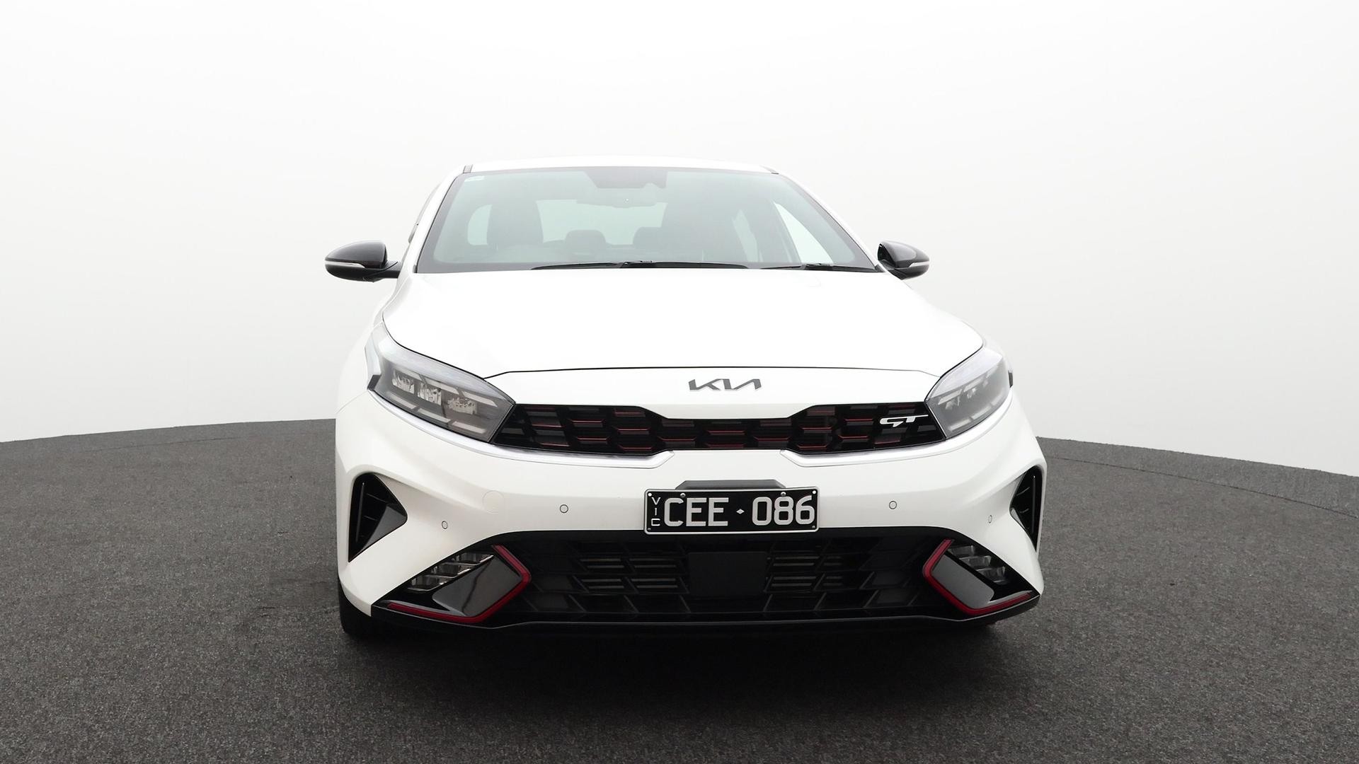 Kia Cerato image 2