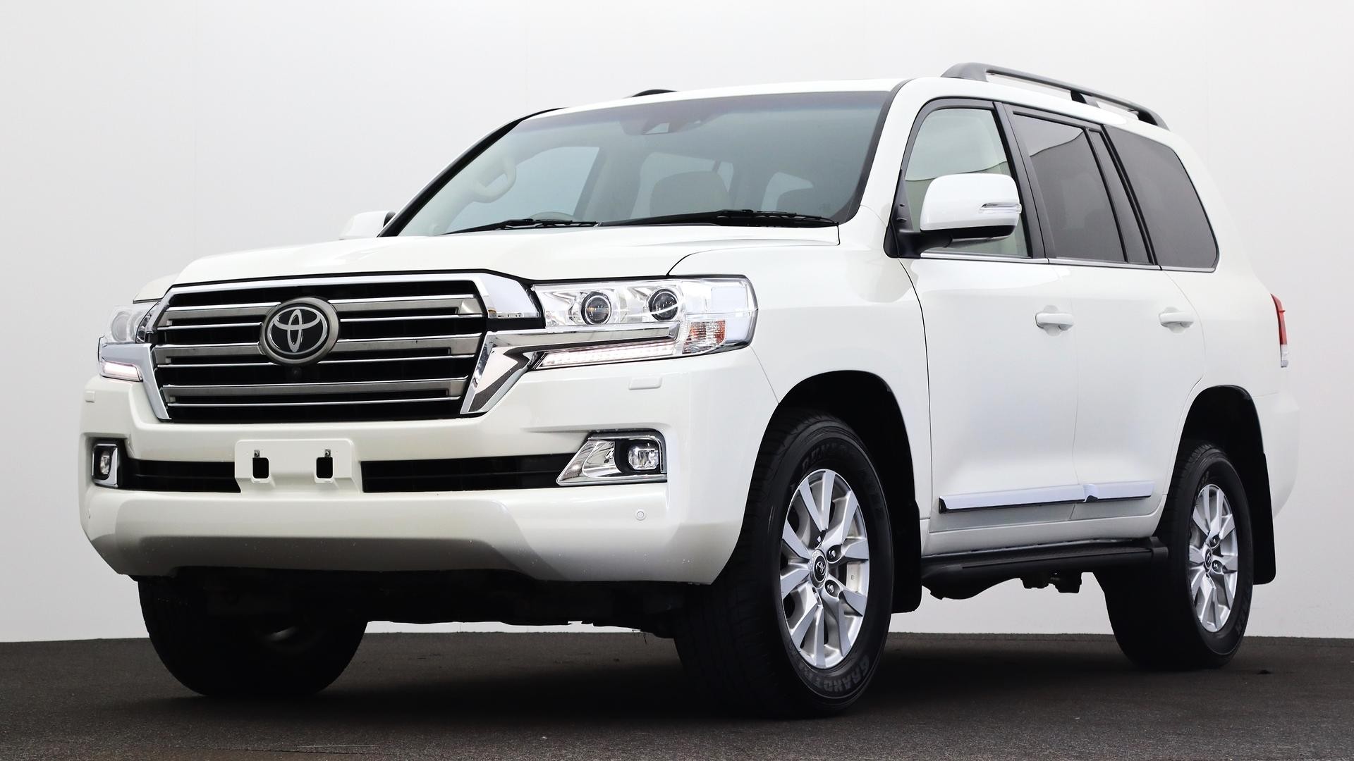 Toyota Landcruiser image 1