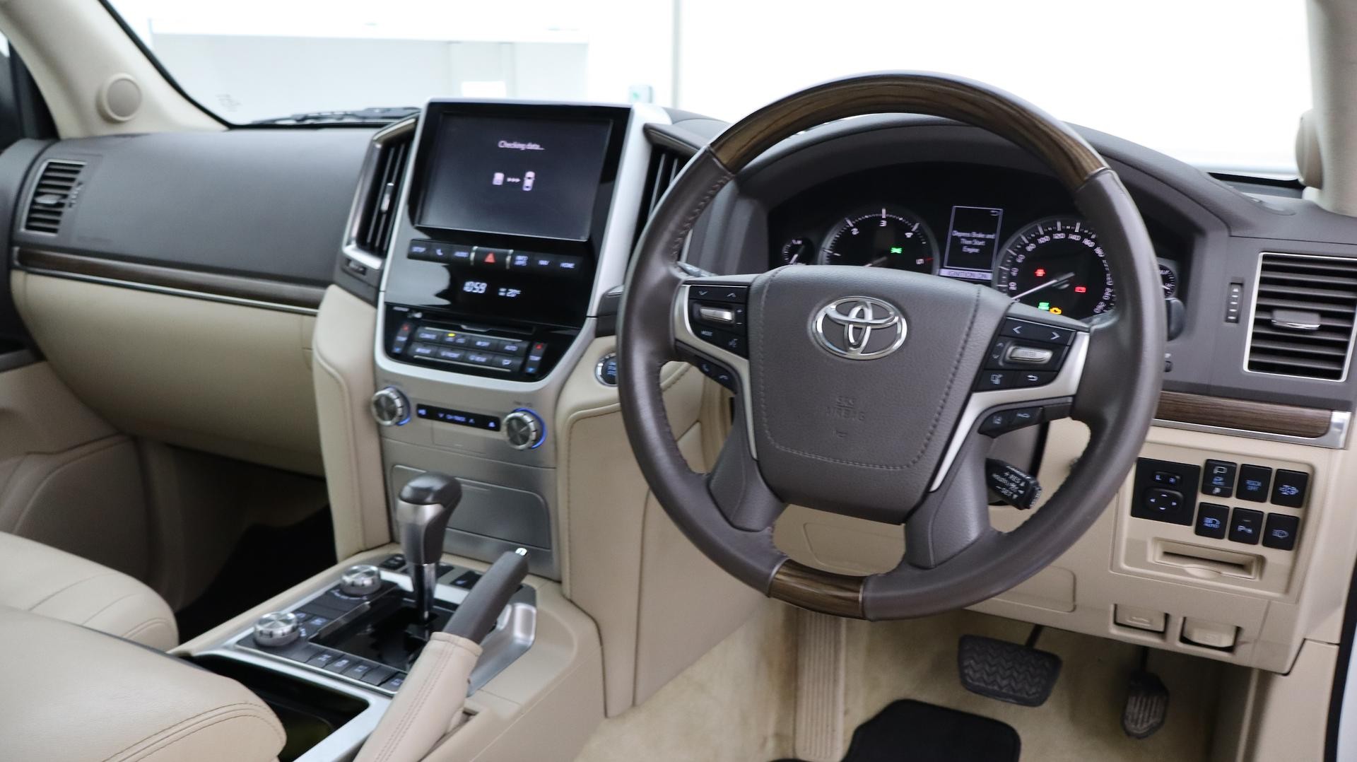 Toyota Landcruiser image 4