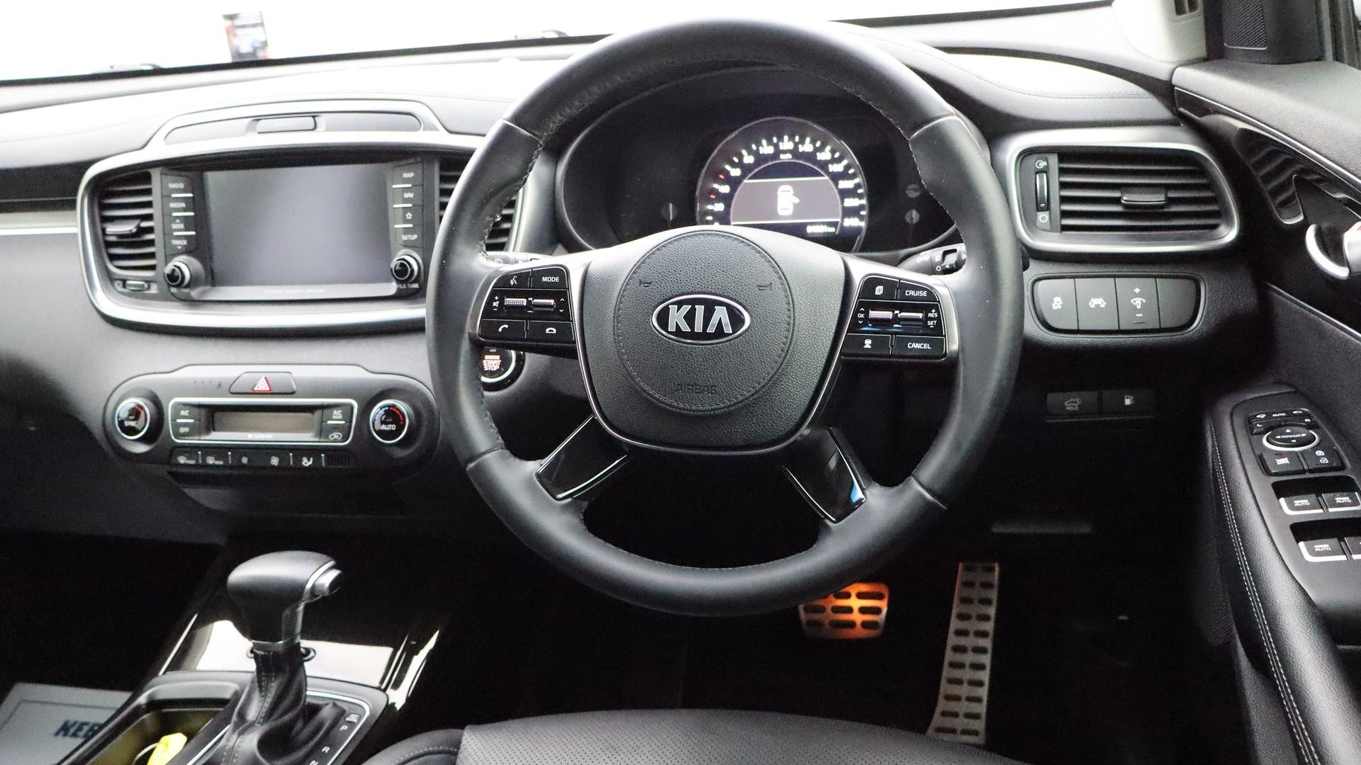 Kia Sorento image 4