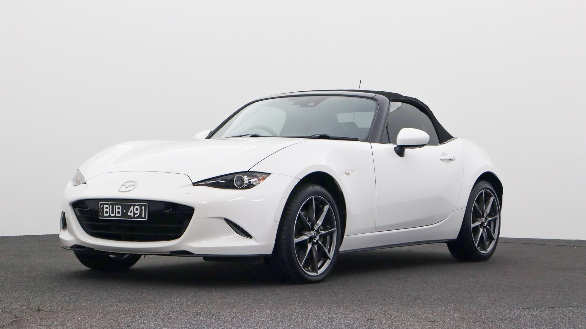 Mazda Mx-5 image 1