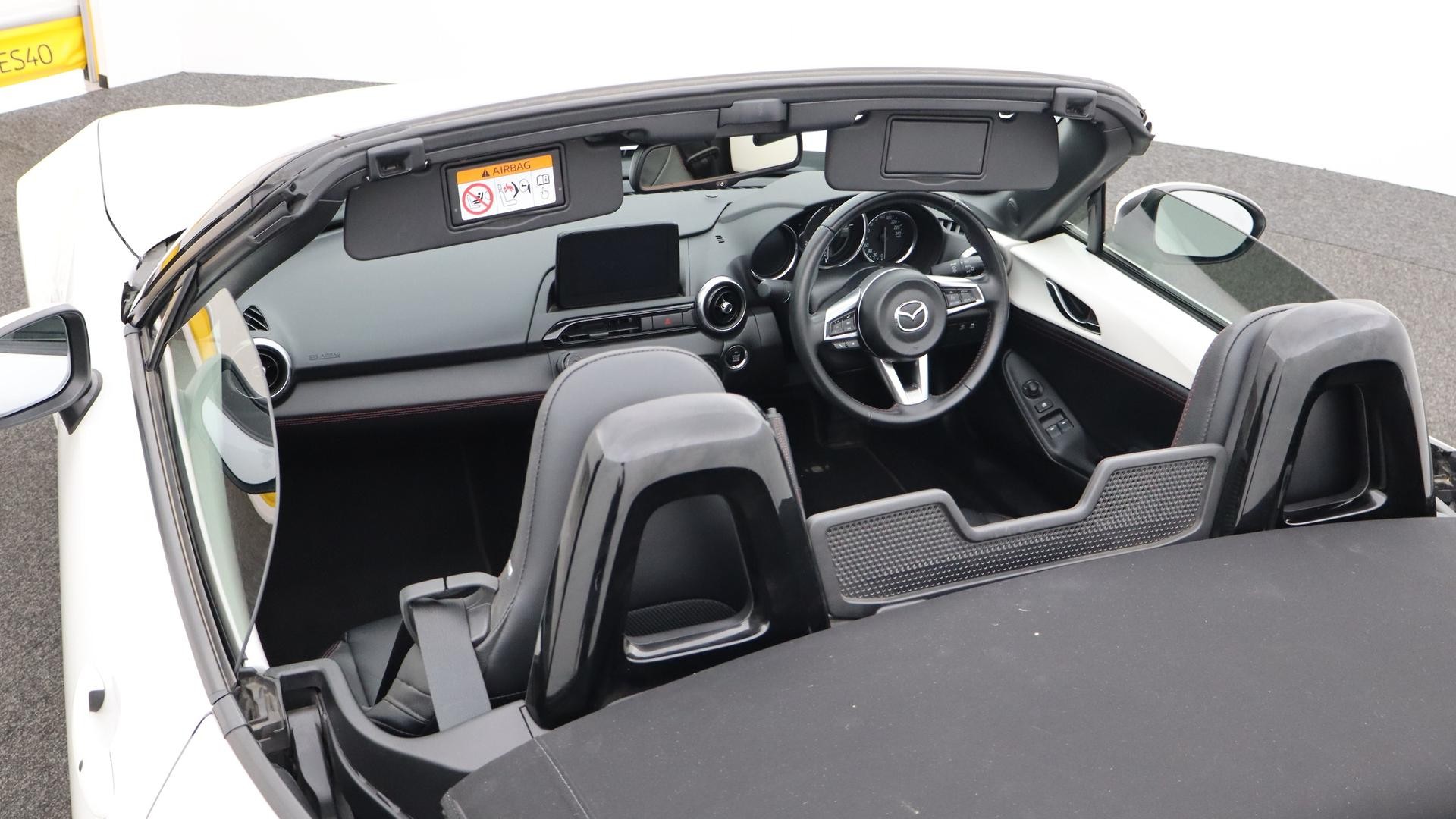 Mazda Mx-5 image 4