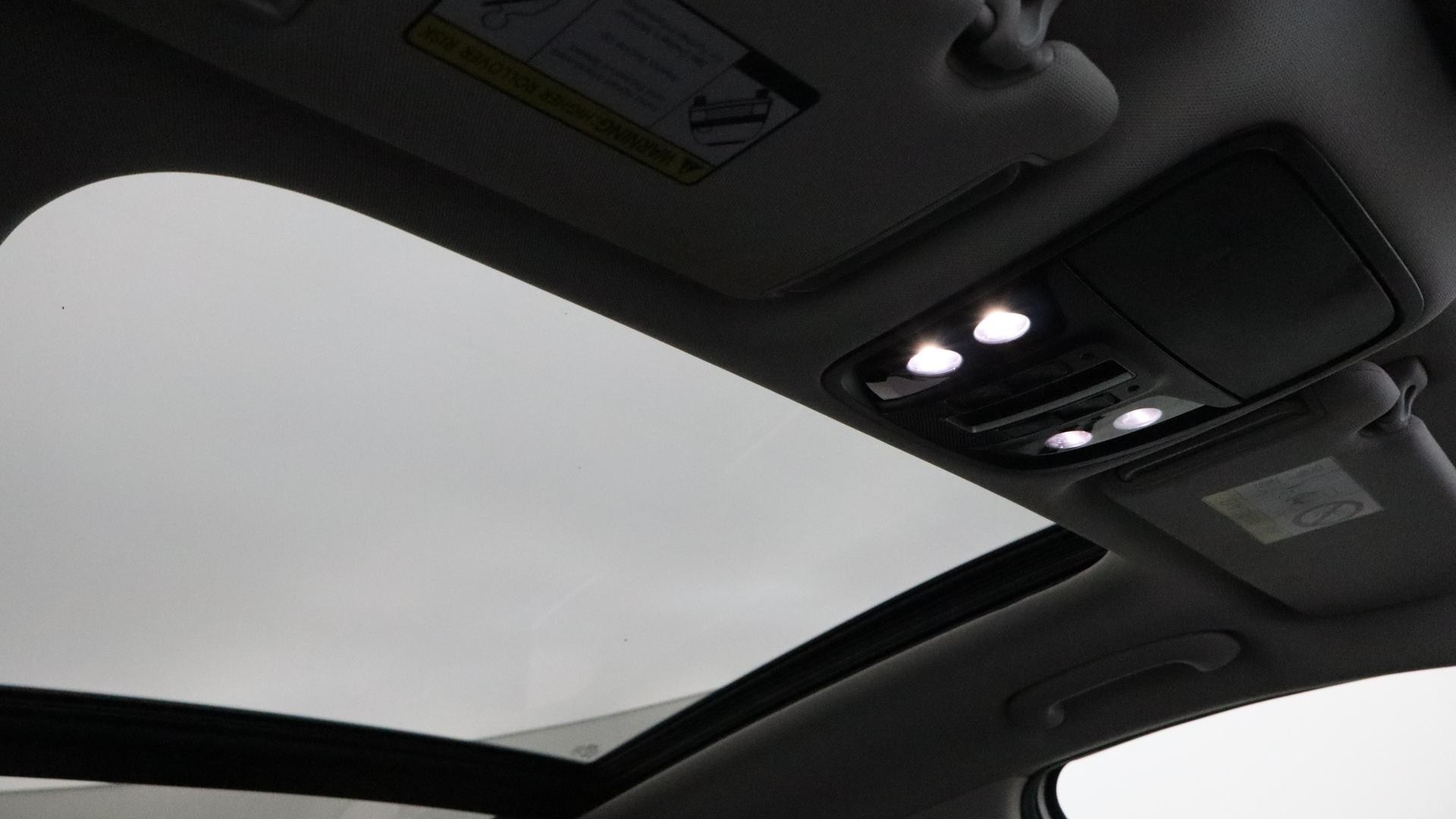 Kia Sorento image 4