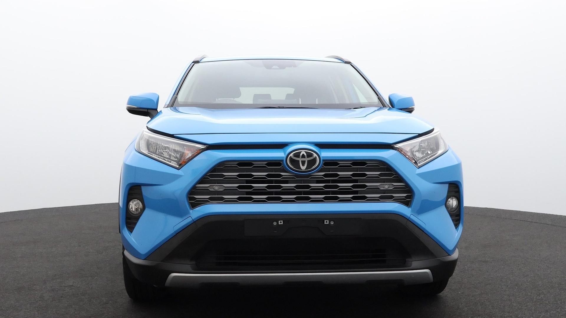 Toyota Rav4 image 3