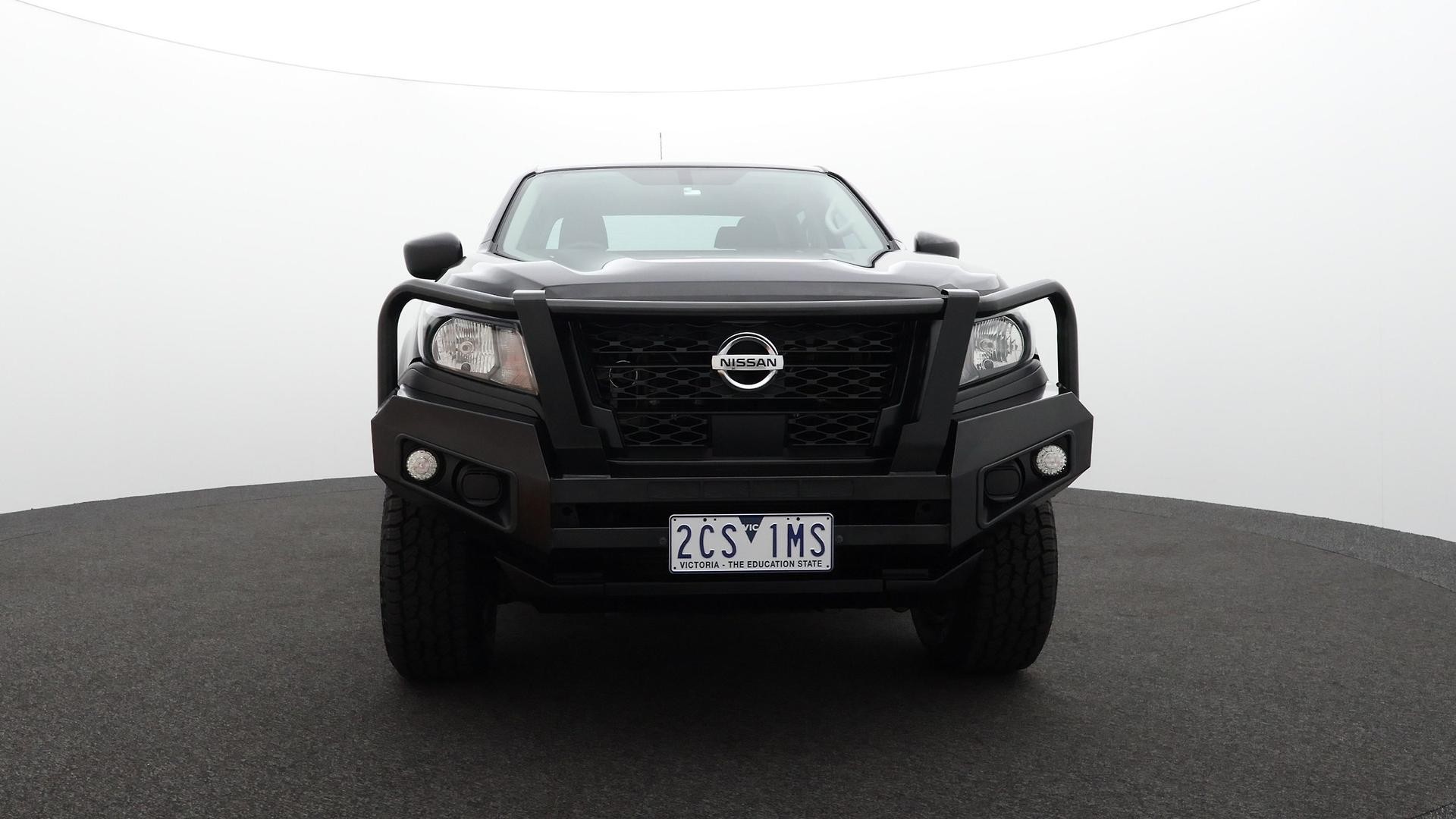 Nissan Navara image 3